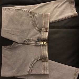 Freddy Jeans size 6 in gray
